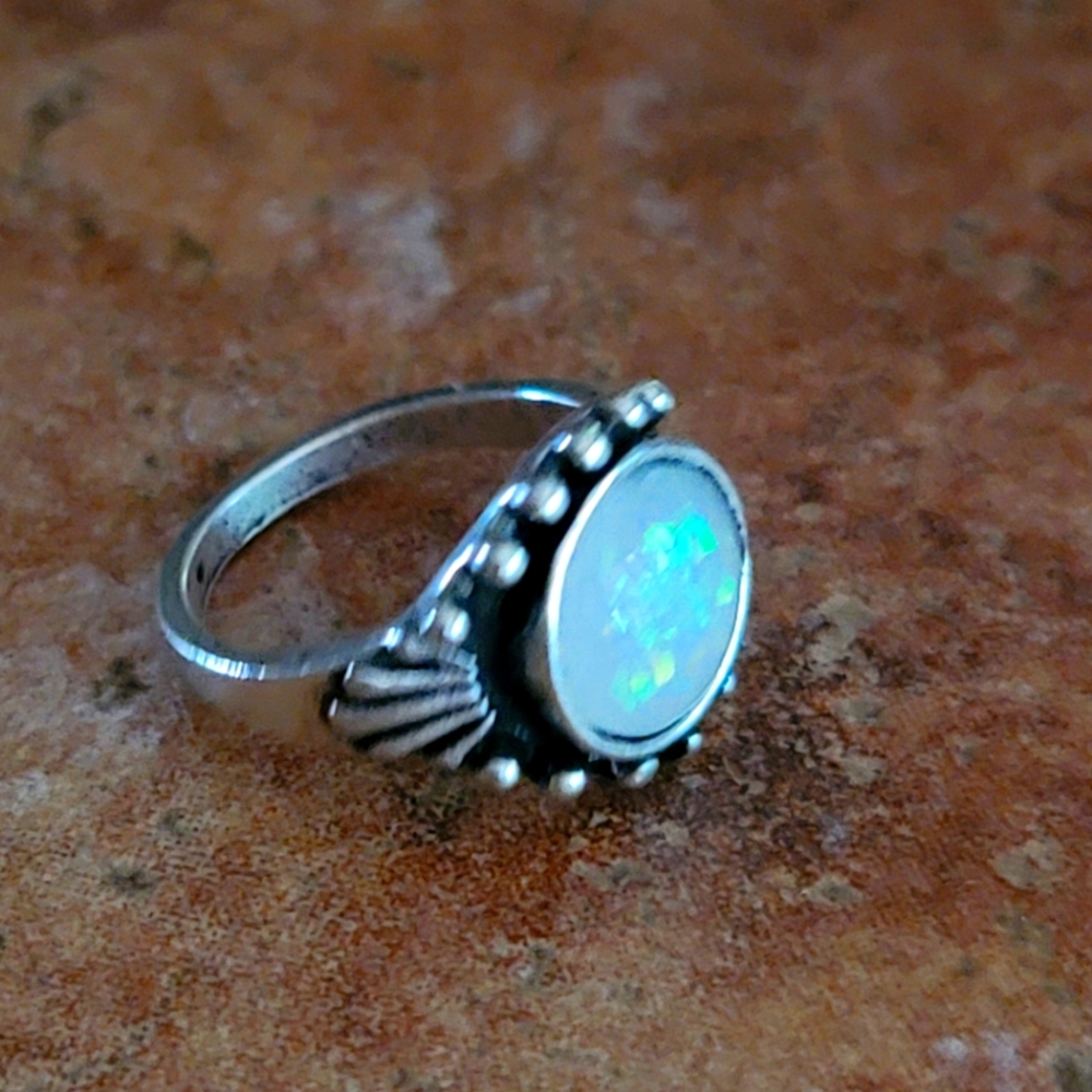 RAINBOW MOONSTONE NEW SIZE 5-925 STERLING SILVER RING-NWOT